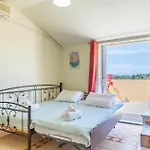 La Soffitta Di Bampina Апартаменты *